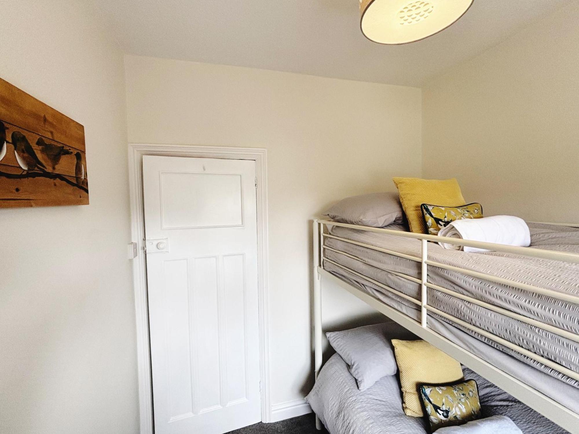 Number Seven Hornsea Pet Friendly Holiday Home Exterior photo